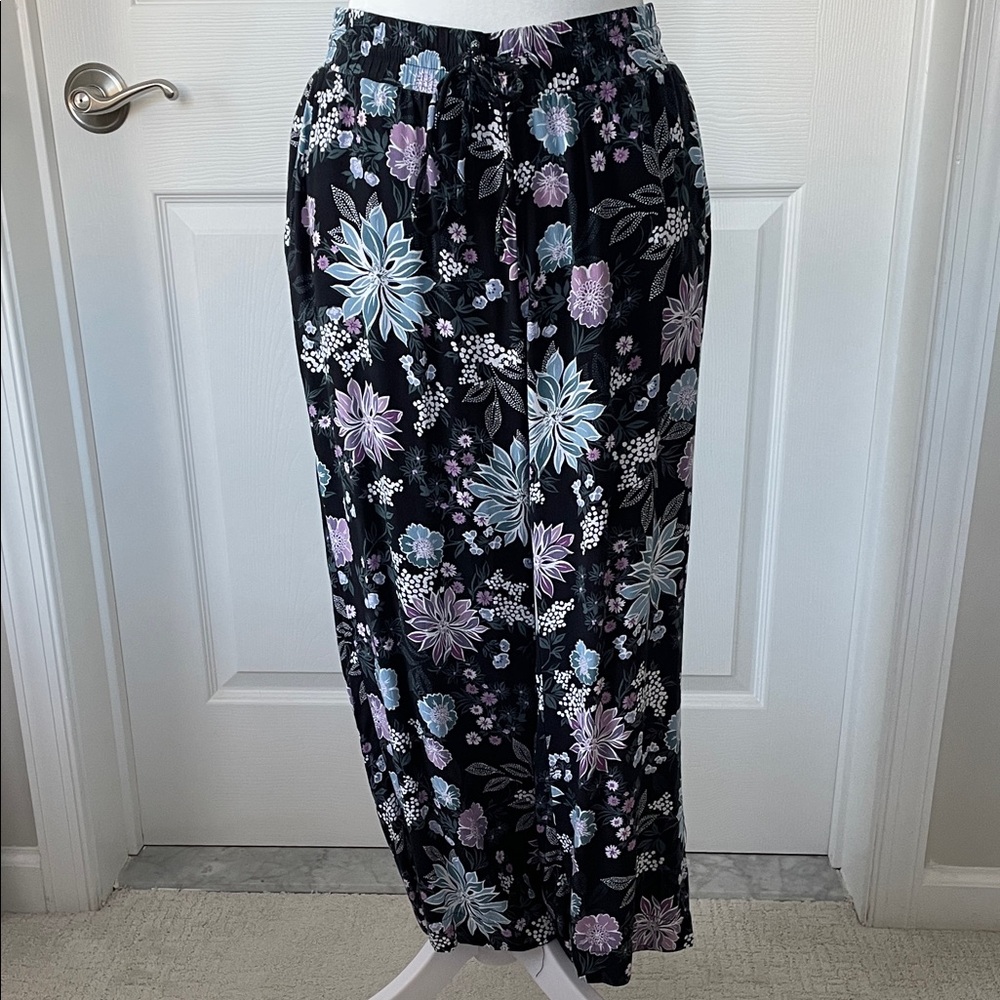 Loft Floral Print Black Trousers Size S